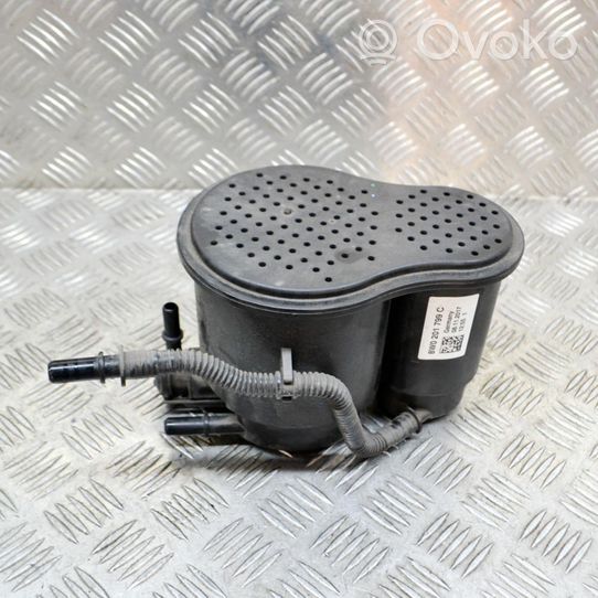 Audi A4 S4 B9 Active carbon filter fuel vapour canister 8W0201799C