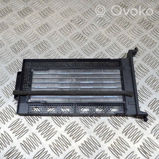 Audi A5 Radiateur électrique de chauffage auxiliaire 8W0819011