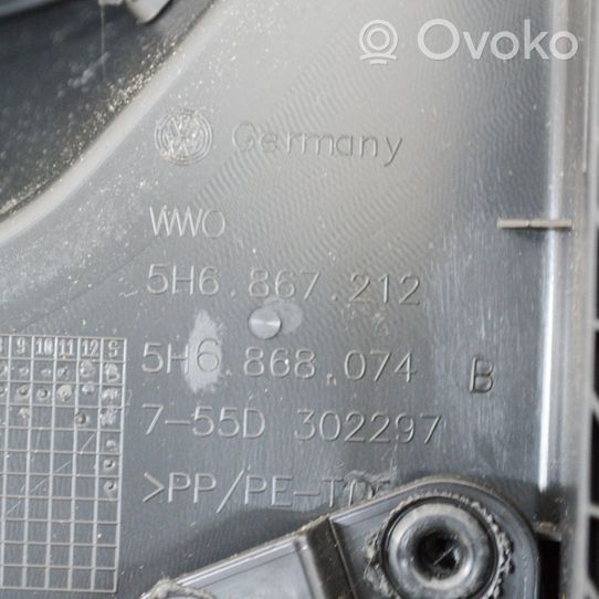 Volkswagen Golf VIII Takaoven verhoilu 5H6868074B