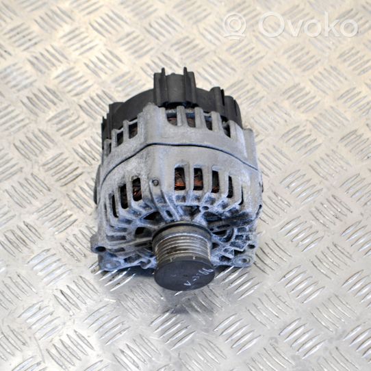 Audi A6 C7 Generatore/alternatore 04L903017C