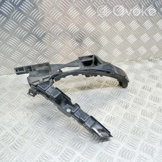 Mercedes-Benz E W213 Staffa angolare del supporto di montaggio del paraurti A2138850065