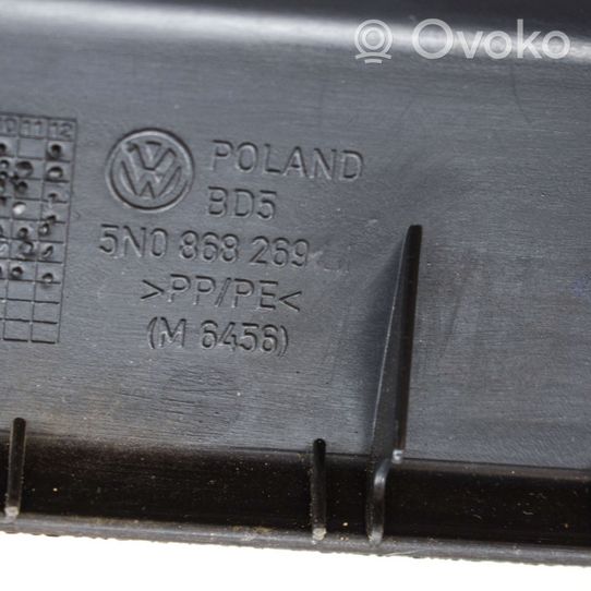 Volkswagen Tiguan Revêtement de pilier (bas) 5N0868269