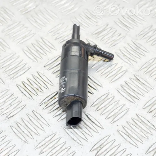 BMW 2 F22 F23 Headlight washer pump 7217792