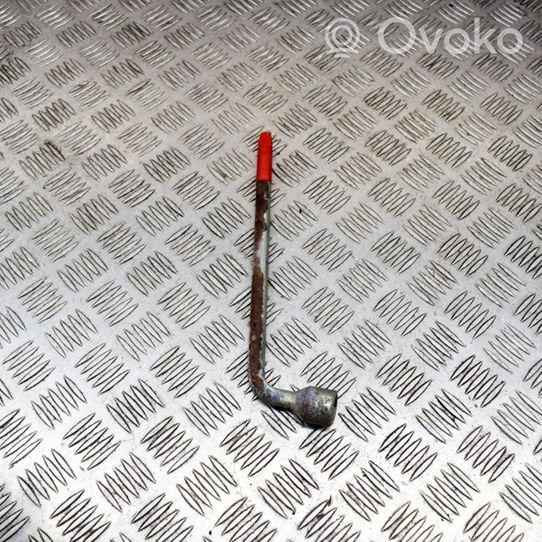 Volvo XC90 Wheel nut wrench 