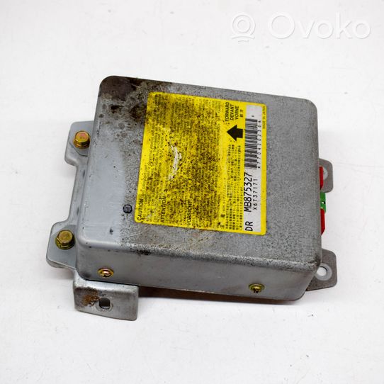 Mitsubishi L200 Oro pagalvių valdymo blokas X6T37171