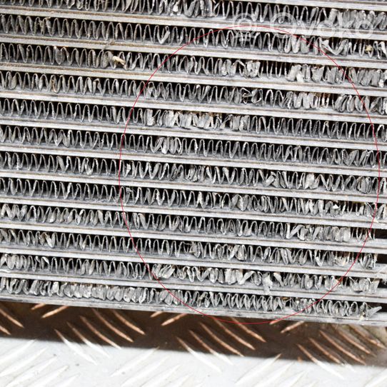 Mitsubishi L200 Chłodnica powietrza doładowującego / Intercooler 1271000421