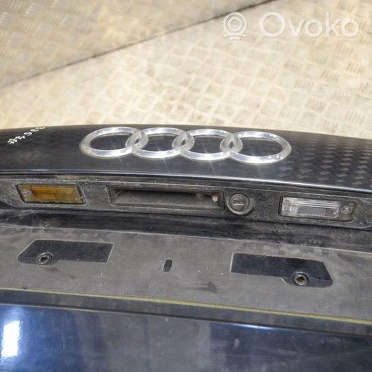 Audi A4 S4 B6 8E 8H Задняя крышка (багажника) 8H0827023B