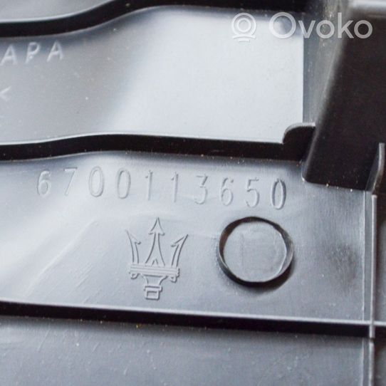 Maserati Ghibli Takaoven kynnyksen suojalista 6700113650