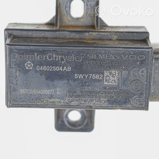 Chrysler 300 - 300C Sensore di pressione dello pneumatico 5WY7562