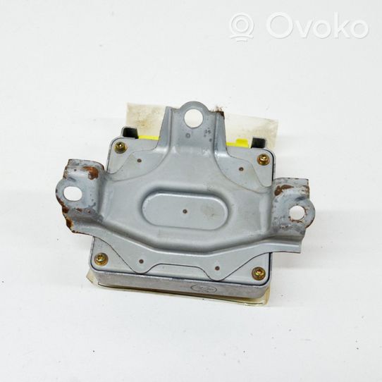 Toyota Hilux (N140, N150, N160, N170) Module de contrôle airbag 8917035110