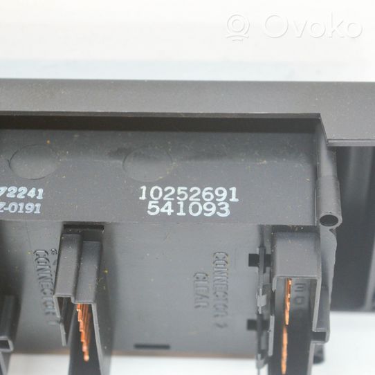 Chevrolet Trans Sport Zestaw przełączników i przycisków 541093