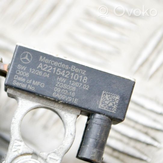 Mercedes-Benz C W205 Câble négatif masse batterie A2215421018