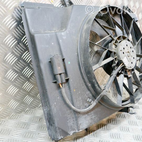 Mercedes-Benz SLK R170 Kale ventilateur de radiateur refroidissement moteur A2025053555