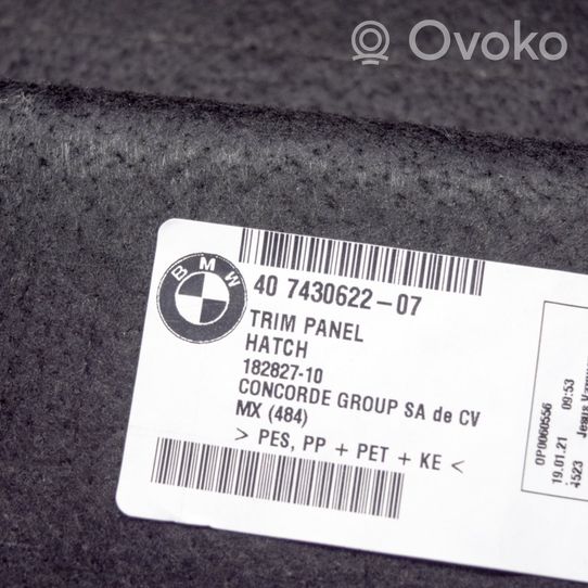 BMW 3 G20 G21 Apdaila galinio dangčio 7430622