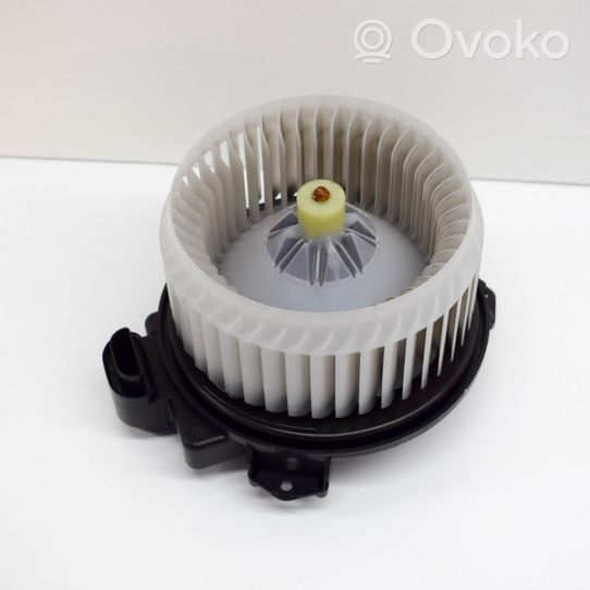 Toyota Yaris Ventola riscaldamento/ventilatore abitacolo 11U22