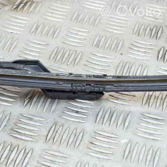 Volvo XC60 Windshield/front glass wiper blade W000082547