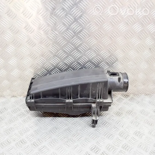 Ford Mondeo Mk III Obudowa filtra powietrza 44609885903