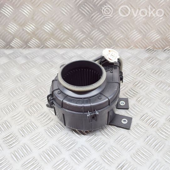 Toyota Prius (XW50) Mazā radiatora ventilators G923047101