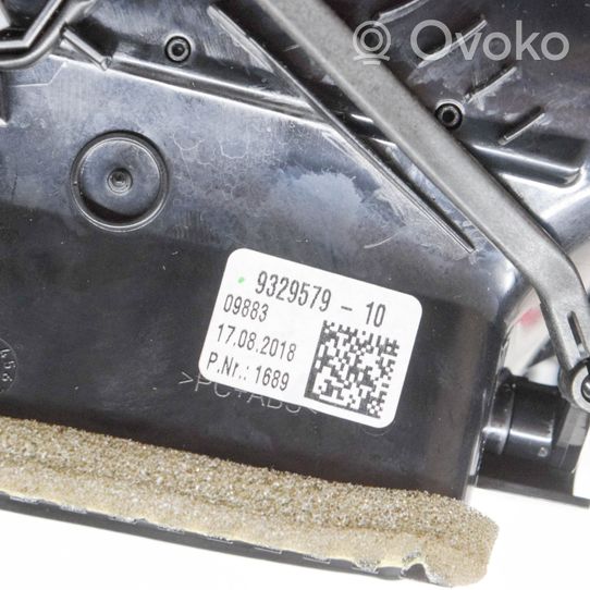 BMW 5 G30 G31 Dekoratīvās apdares lenta 9383393