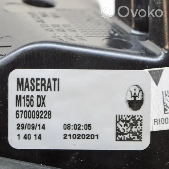 Maserati Quattroporte Lampy tylnej klapy bagażnika 21020201