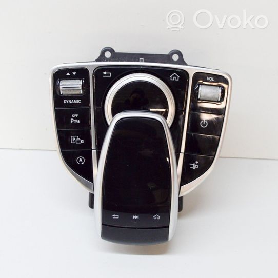 Mercedes-Benz C AMG W205 Unidad central de control multimedia A2139016302