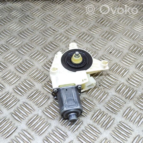 Mercedes-Benz GLE (W166 - C292) Moteur de lève-vitre de porte avant 0130822754