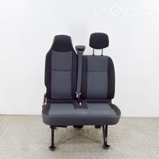 Opel Movano B Priekinė vairuotojo sėdynė 870500529R