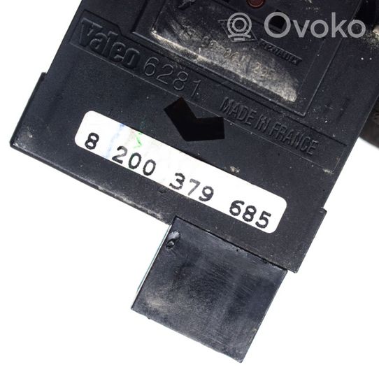 Opel Movano B Headlight level height control switch 8200379685