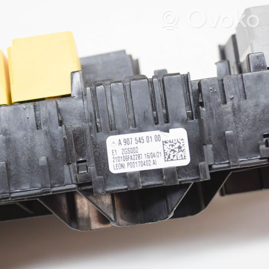 Mercedes-Benz Sprinter W907 W910 Relay mounting block A9075450100