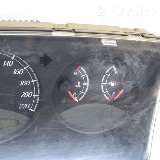 SsangYong Kyron Compteur de vitesse tableau de bord 8021009040