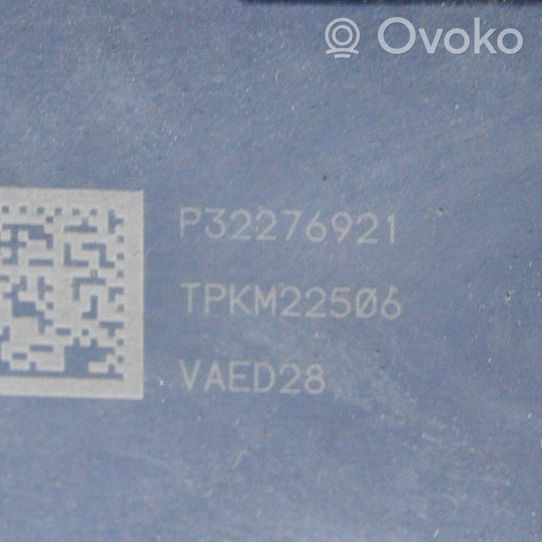 Volvo XC40 Takajarrusatula P32276921