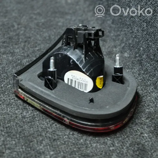 Volkswagen Eos Lampy tylnej klapy bagażnika 1Q0945094C