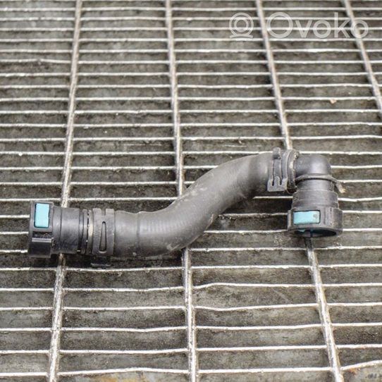 Jaguar F-Type Engine coolant pipe/hose 8W8318K579AB