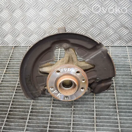 Volvo V70 Mozzo ruota anteriore 6G913K171A