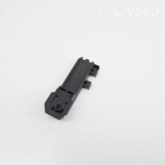 Audi Q8 Antena wewnętrzna 4M0907247A