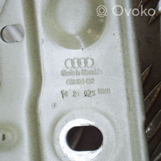 Audi Q8 Lokasuojan kannake 4M8821432