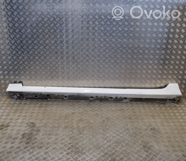 Toyota Prius (XW50) Sill 7586047080