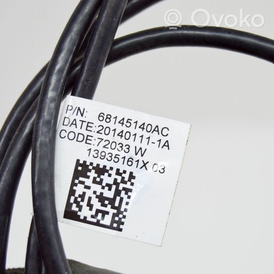 Jeep Cherokee Gniazdo / Złącze USB 68145140AC