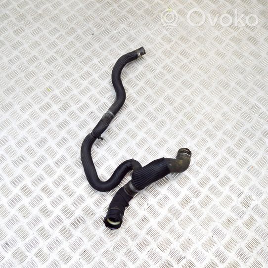 Jeep Cherokee Tuyau de liquide de refroidissement moteur 68102140AC