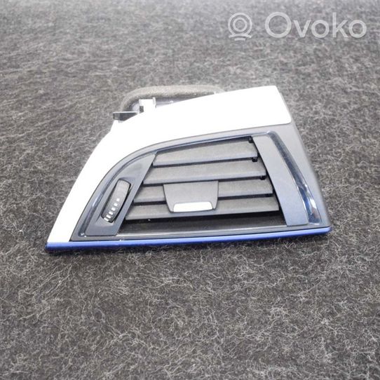 BMW 2 F22 F23 Copertura griglia di ventilazione cruscotto 9205356