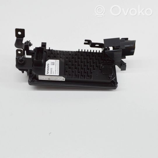 Volvo XC40 Telecamera paraurti anteriore 32243278