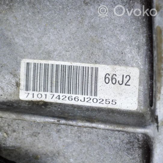 Suzuki Grand Vitara II Manuaalinen 6-portainen vaihdelaatikko 2472184A01
