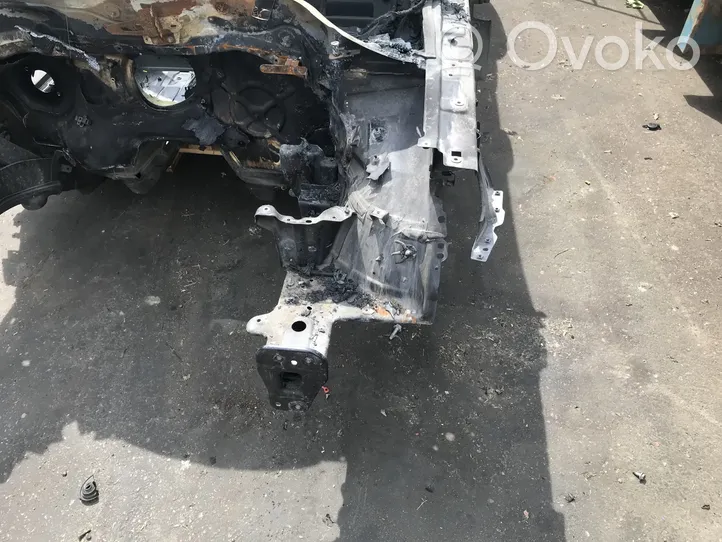 Audi Q3 8U Priekšējā ceturtdaļa mašīnas 