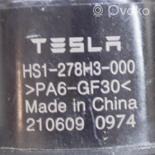 Tesla Model 3 Pompa spryskiwacza szyby przedniej / czołowej HS1278H3000