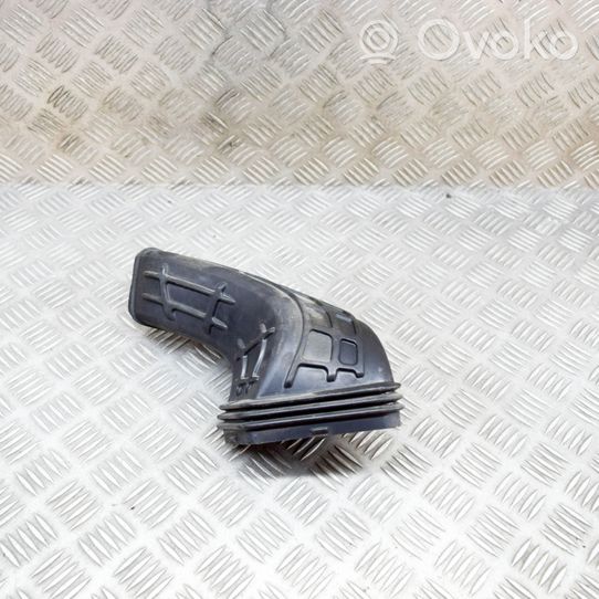 Audi A5 8T 8F Conduit d'air (cabine) 8K0129739A