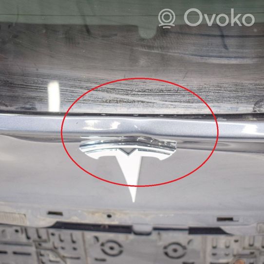 Tesla Model X Takaluukun/tavaratilan kansi 1069546E0A
