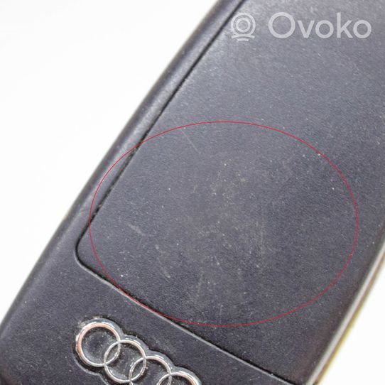 Audi A3 S3 8V Aizdedzes atslēga / karte 8V0837220D