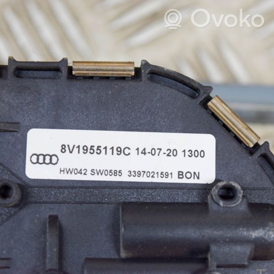 Audi A3 S3 8V Etupyyhkimen vivusto ja moottori 3397021591