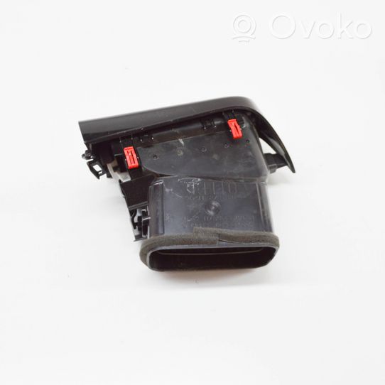 Toyota Camry VIII XV70  Lango oro grotelės 5565033440