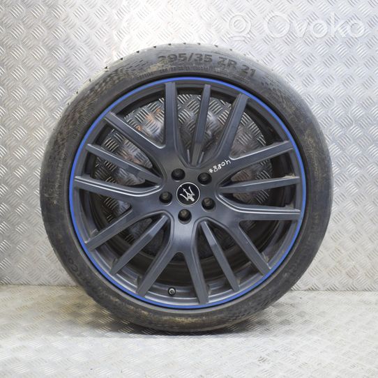 Maserati Levante R21 alloy rim 670163569